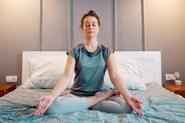 How Are Mood Support Supplements Becoming Part of Evening Routines?